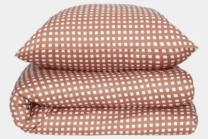 Bambus sengetøj hvid/rød ternet 140x200