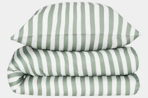 Bambus sengetøj hvid/oliven stribet bred 140x200
